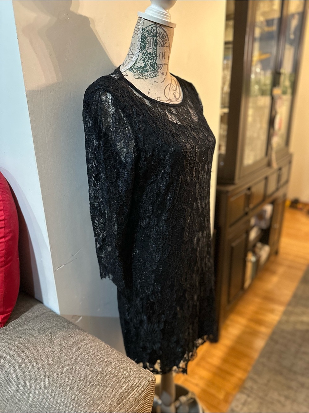 Black Lace Mini Dress with Three-Quarter Sleeves